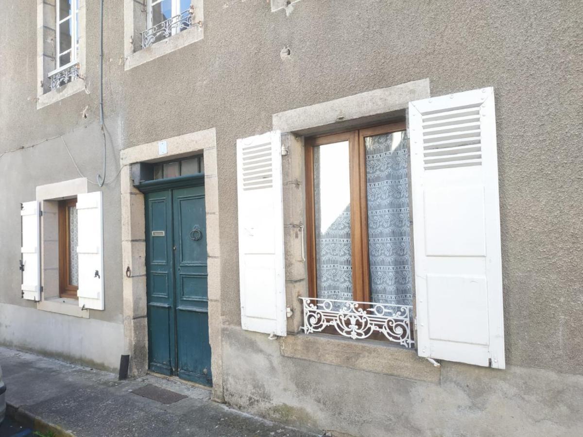Apartamento Classic House Argentat Exterior foto